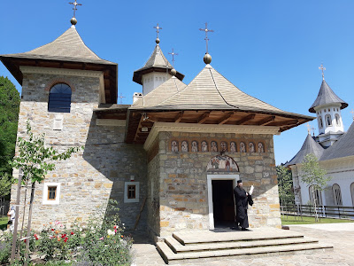Mănăstirea Sihăstria Putnei — fotografia 3