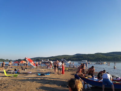Plaža Bela stena