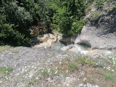 "Krumova vana" waterfall — fotografia 5