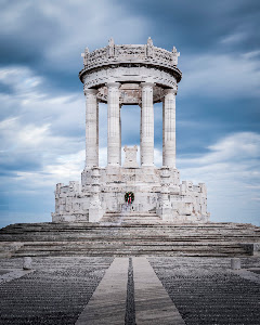Monumento ai Caduti — fotografia 3