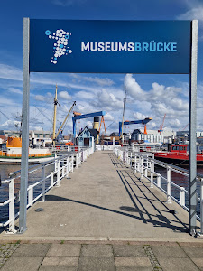 Kiel Maritime Museum Fish Market & Museum Bridge — fotografia 4