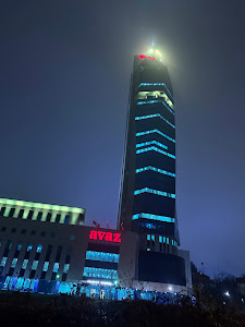 Avaz Twist Tower — fotografia 5