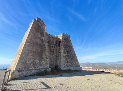 Faro de la Mesa Roldán — fotografia 4
