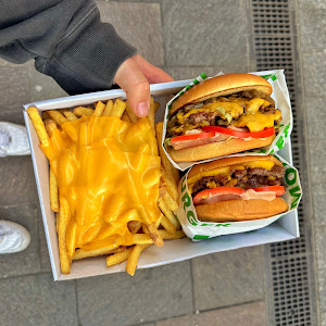SIMON'S BURGER GYŐR — fotografia 3