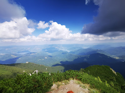 Scări acces stație meteorologică - Vârful Toaca 1904 m — fotografia 3