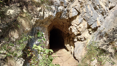 La Tunele
