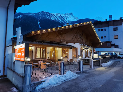 Restaurant Tyrol Cafe — fotografia 4