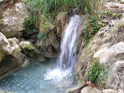 Polylimnio Waterfalls — fotografia 5