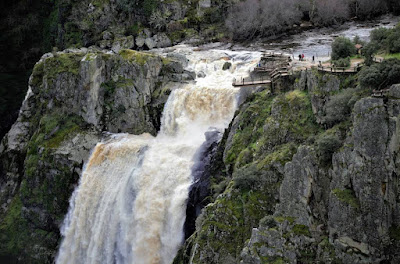 Pozo de los Humos Waterfall — fotografia 3