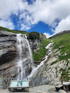 Energiedusche Wasserfall