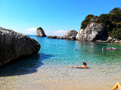 Παραλία Πίσω Κρυονέρι — fotografia 5