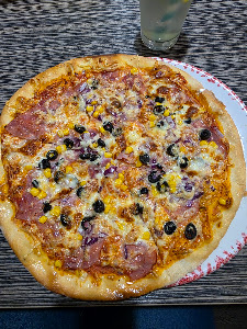 Diana Pizzéria Ravazd — fotografia 3