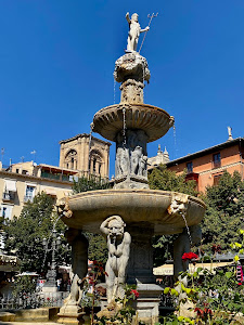 Fuente de los Gigantones — fotografia 5