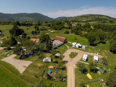 CAMPING PLACE BEAR