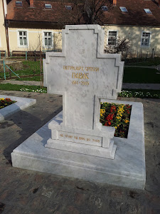 Mănăstirea Racovița — fotografia 4