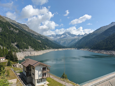 Val di Fumo hike trailhead — fotografia 3