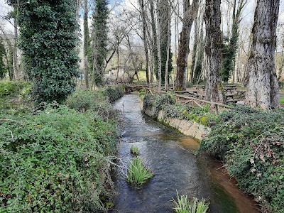 recreational area of ​​the Huéznar birth — fotografia 3