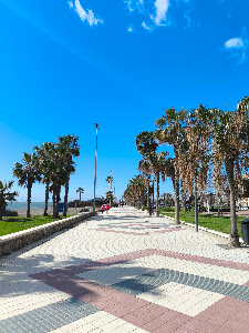 Faro de Torre del Mar — fotografia 3