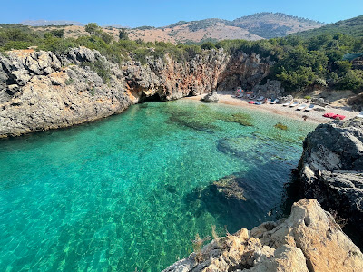 Gjiri i Akuariumit (Aquarium Bay)