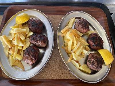 Taverna tis xarikleias — fotografia 3