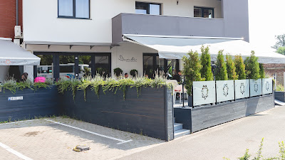 Dante Café & Dine