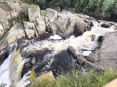 Pozo de los Humos Waterfall — fotografia 4