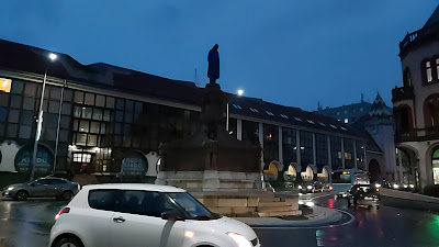 Vilmos Zsolnay Statue — fotografia 2