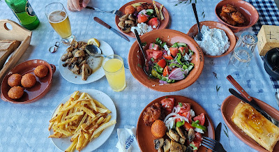Mimakos Taverna- nunta Vula — fotografia 4