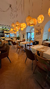Főtér Cafe Restaurant — fotografia 3