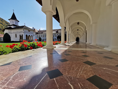 Mănăstirea Brâncoveanu — fotografia 5