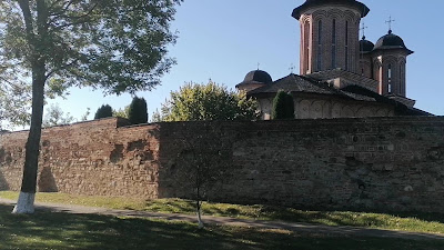 Mănăstirea Brebu — fotografia 2