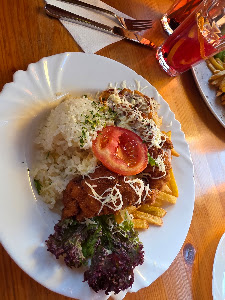 Piki Centrum Restaurant és ABC — fotografia 5