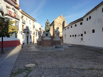 Monumento a Manolete — fotografia 3