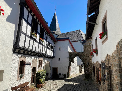 Burg Kronenburg — fotografia 5