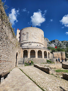 Gjergj Kastrioti National Museum (Skanderbeg) — fotografia 3