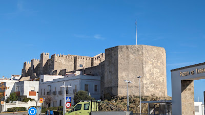 Castillo de Guzman el Bueno — fotografia 4