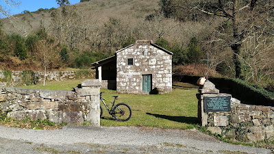 Cascada de Santa Leocadia Mazaricos — fotografia 3