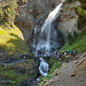 Waterfall Ardones