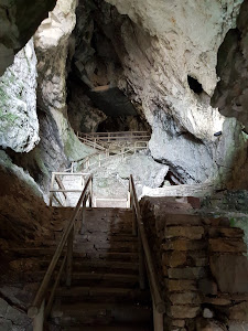 Predjama Castle — fotografia 3