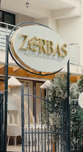 Zorbas Mediterranean Restaurant — fotografia 5