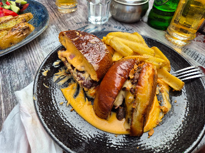 Happy Bar & Grill Ruse — fotografia 4