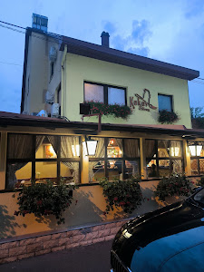 Kakas Étterem — fotografia 5