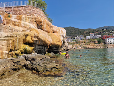 Hot Springs 78°c