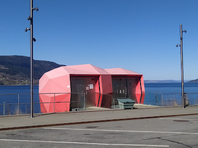 Rasteplass / parkering / toaletter / tømmestasjon sydgående — fotografia 3