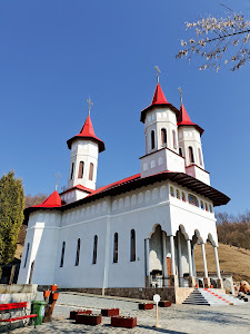 Mănăstirea Strâmba — fotografia 3