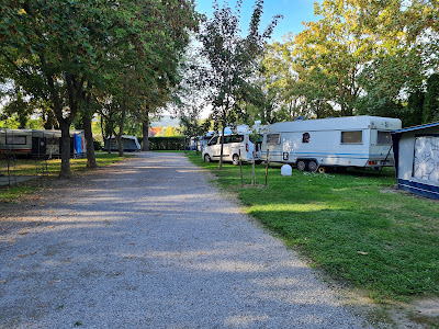 Carina Camping