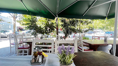 Taverna Xhakaj — fotografia 3