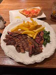 CASA CAVA - Bar de Tapas y Copas — fotografia 5