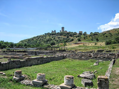 Velia — fotografia 4