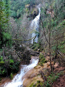 Vrontos Waterfall — fotografia 3